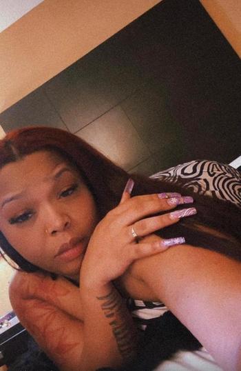 Mercedes , 22  female escort, Fredericksburg