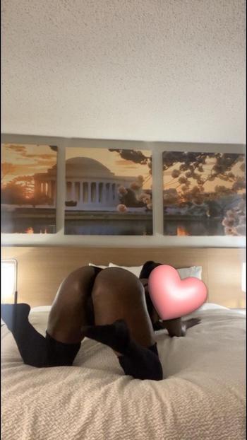 540-627-5122, 28  female escort, Fredericksburg