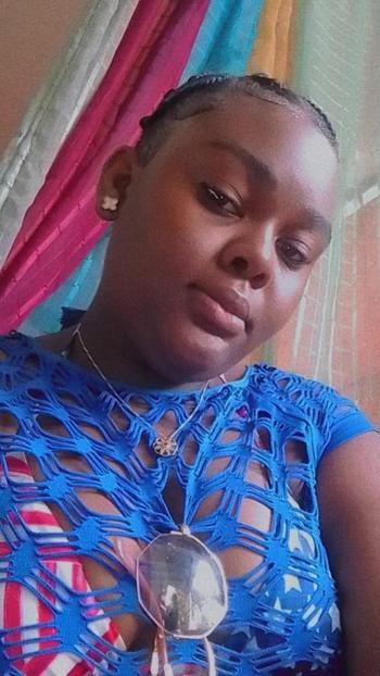 Esther , 32  female escort, Fredericksburg